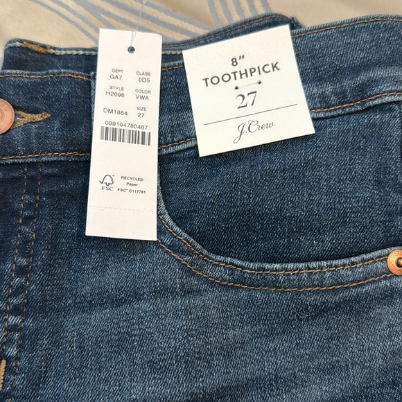 J.Crew 8” toothpick jean in Vista wash - Picture 7 of 7